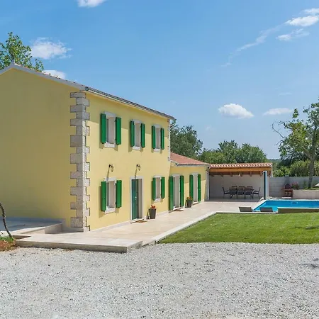 Holiday home 1904